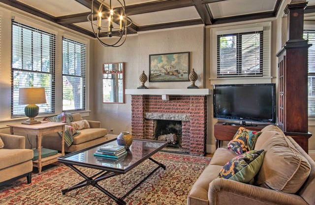 Charming 1916 Bungalow ~ 3 Miles to Augusta Course