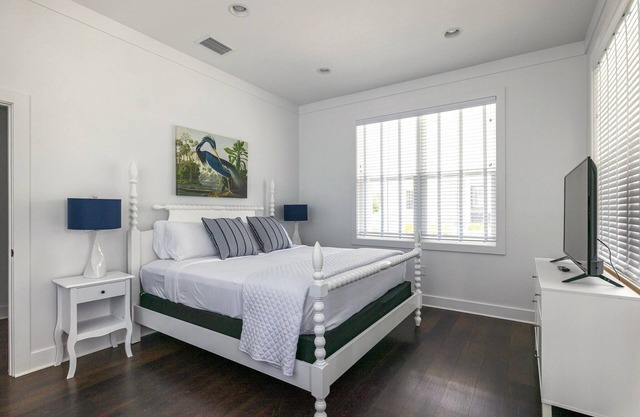 Charming 1BR/1BA Duplex in Lake Alfred