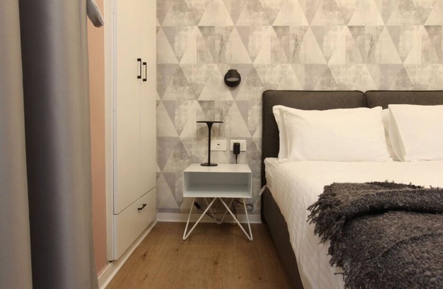 Charming 1BR Apt Near Expo & Univ TelAviv