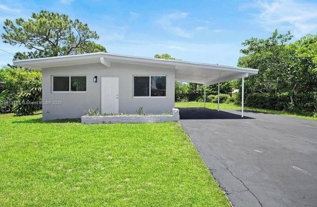 Charming 2-bedroom house in beautiful Fort Lauderdale with AC, WiFi