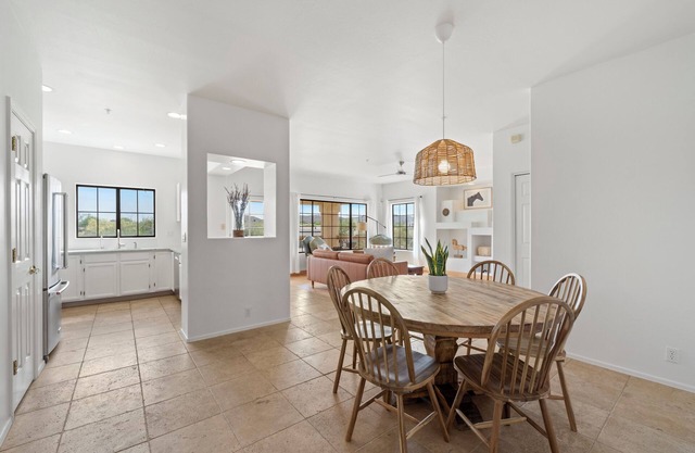 Charming 2-bedroom condo in enchanting Fountain Hills with AC