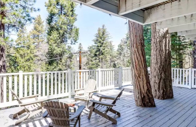 Charming 2-Bedroom Cottage in Lake Arrowhead WiFi & AC Included