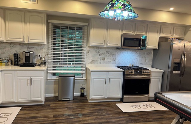 Charming 2-bedroom apartment with WiFi, AC in wonderful North Haledon