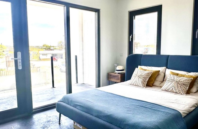 Charming 2-bedroom apartment with AC, WiFi in tranquil Kralendijk
