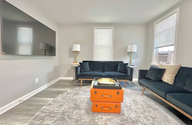 Charming 2-bedroom flex 3br house with WiFi, AC in superb Marlborough