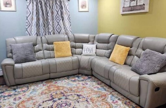 Charming 2 Bedroom Home Away From Home Apartment