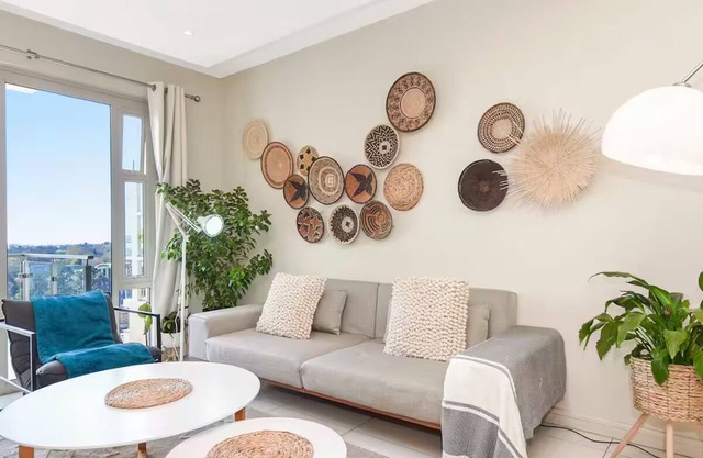 Charming 2-bedroom apartment in vibrant Johannesburg