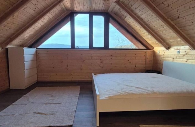 Charming 2Bed Cottage in Carasova, Banat Mountains
