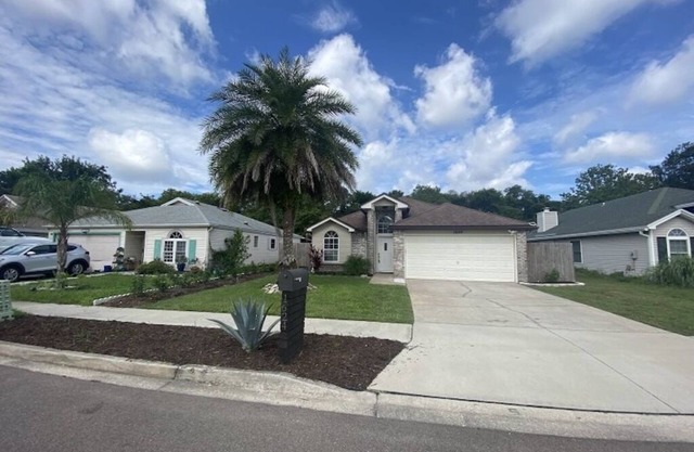 Charming 3-bedroom Pool home in Jacksonville Beach