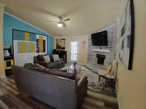 Charming 3 Bed 2 Bath home in NE San Antonio