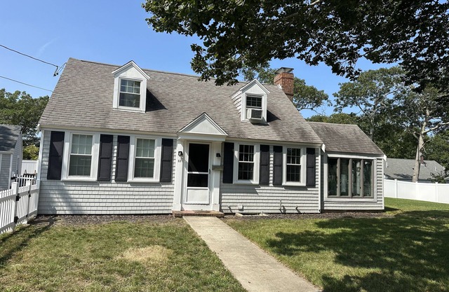 Charming 3-Bedroom Buzzards Bayn