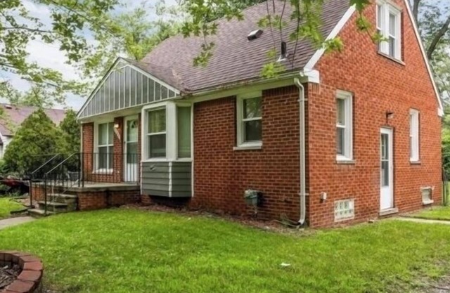 Charming 3-bedroom house with WiFi in welcoming Southfield