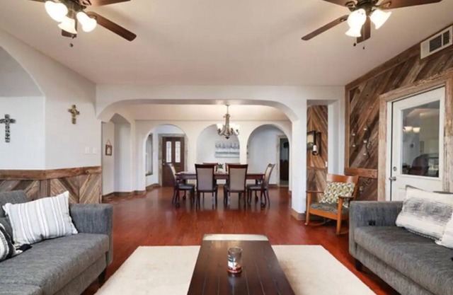 Charming 3-bedroom house in adorable Bulverde with WiFi, AC
