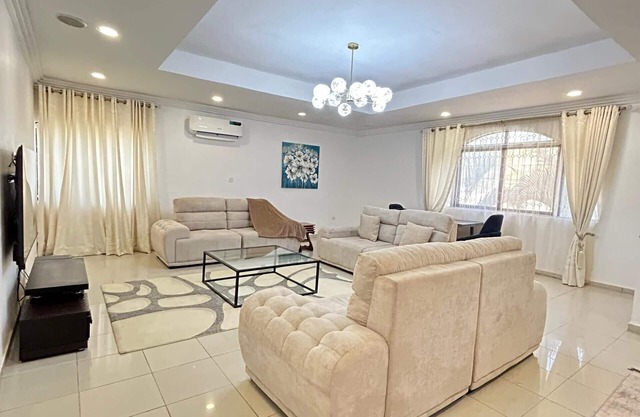 Charming 3-bedroom house with AC, fitness room in wonderful Maitama, Abuja.