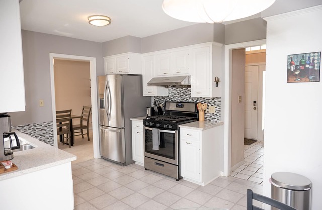 Charming 3-Bedroom Rental for Your Escape