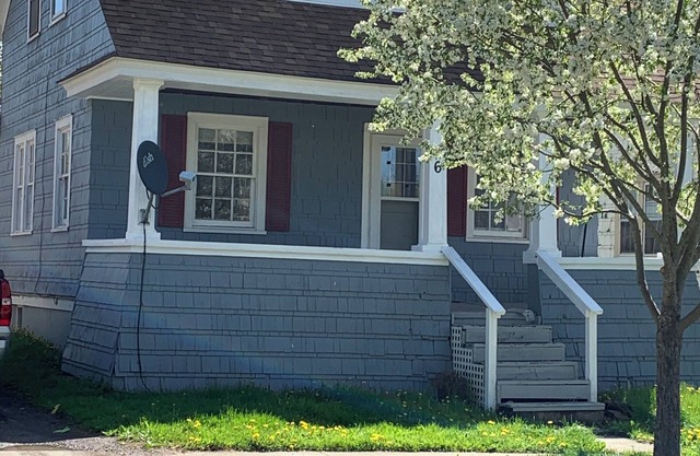 Charming 3-bedroom house in nice Hammondsport with AC, WiFi