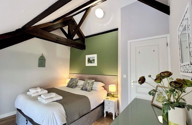 Charming 3★ Riverside Gîte in Léhon, Dinan | Pet-Friendly & Family-Friendly