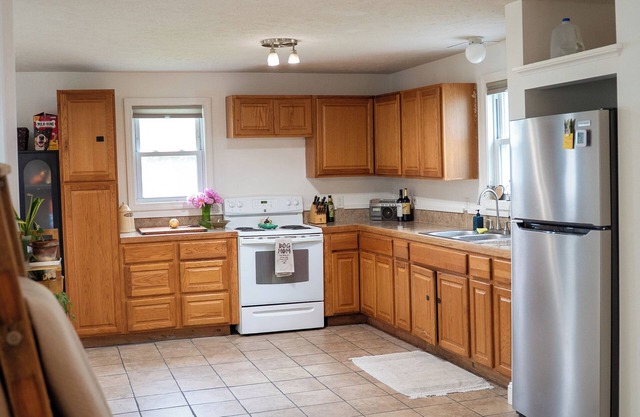 Charming 3BR 2BA Home – Walk to Downtown St. Albans, Near Lake Champlain