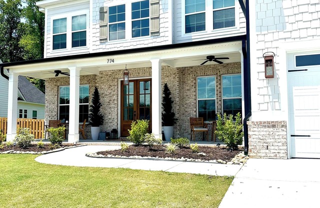 Charming 4-bedroom Masters Rental house in River Oaks in quaint Evans