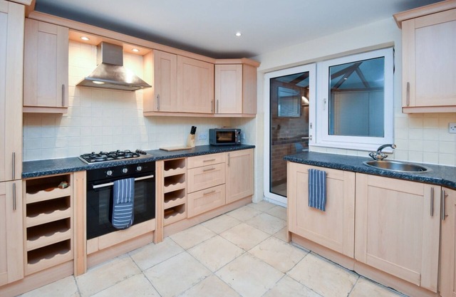 Charming 4bedroom House at Silicon Court