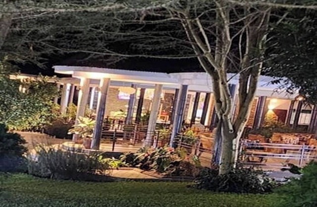 Charming 9-bedroom hotel with AC and WiFi in serene Hai