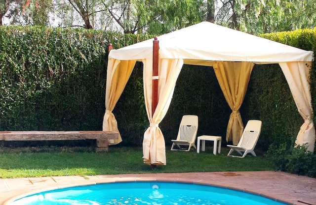 CHARMING ACCOMMODATIONS