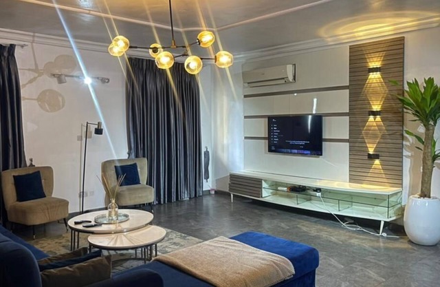 Charming and spacious 3 Bed in Lekki Phase1