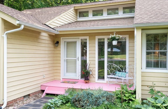 Charming and Spacious Home in a Quiet Neighborhood