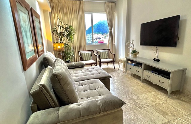 Charming apartment - Ipanema RJ - 2 suites - near the beach (Posto 9) and metro