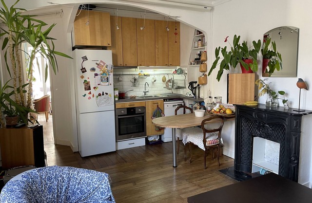 Charming Apartment in Belleville area in Paris