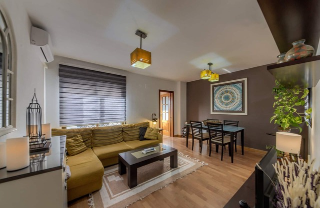 Charming apartment in GRANADA, LA ZUBIA