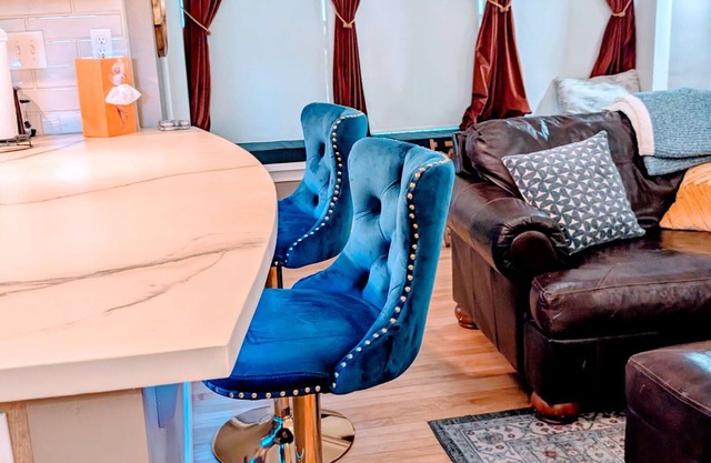 Charming apartment in wonderful Wichita neighborhood
