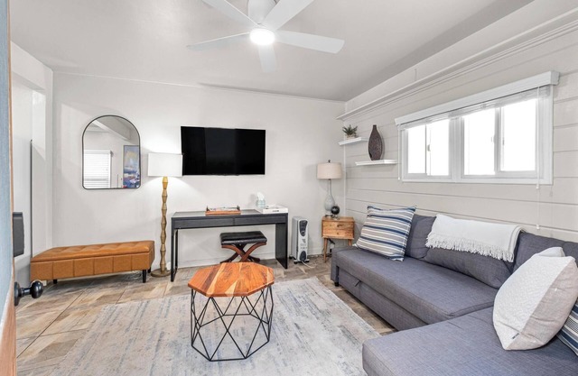 Charming Beachside Apt w Laundry, Steps to Shore!