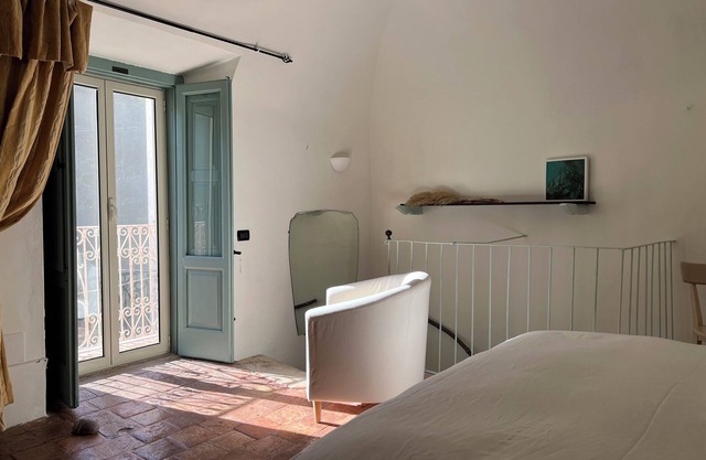 Charming bed & breakfast in fantastic Abruzzo with WiFi