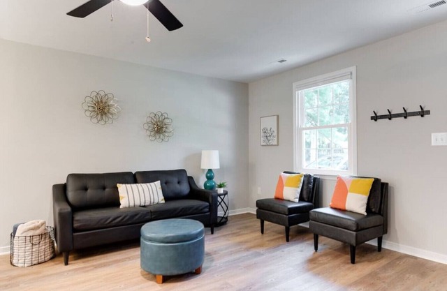 Charming, Cheerful 3 Bedroom Home in Richmond, VA!