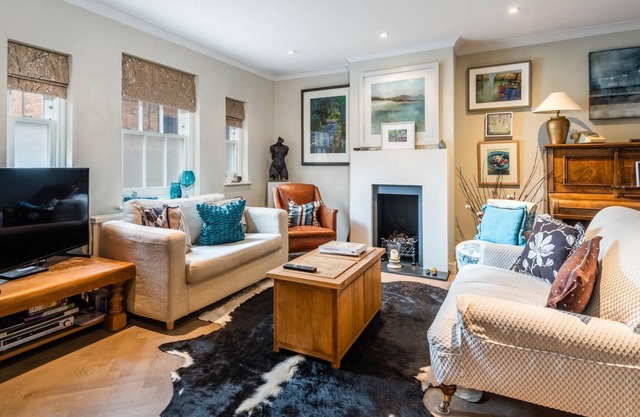 Charming Chiswick Home