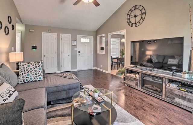 Charming Clarksville Home w/ Yard & Fire Pit!