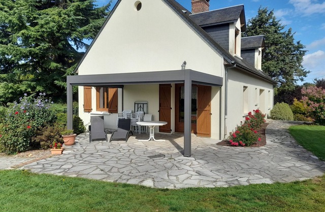 Charming Countryside House with Large Garden, Terrace, and Recreational Activities