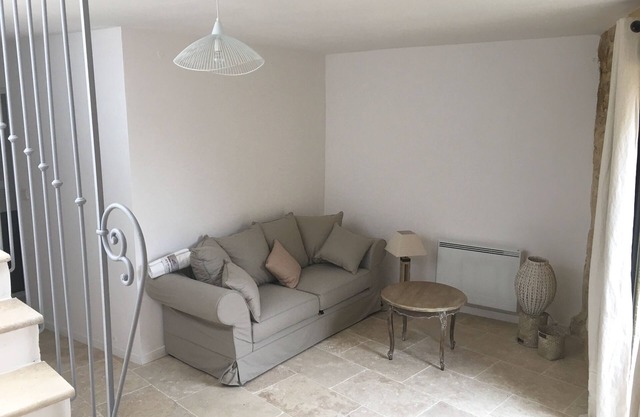 Charming cottage in the heart of the village, terraces, shaded patio