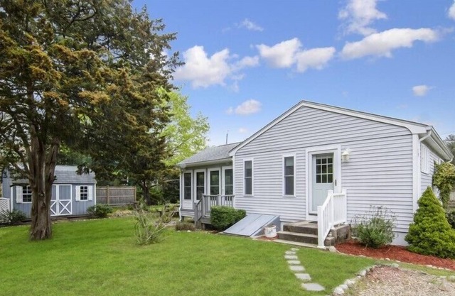 Charming Cottage in Ocean Ridge