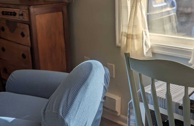 Charming Cottage in Long Branch Near Beach