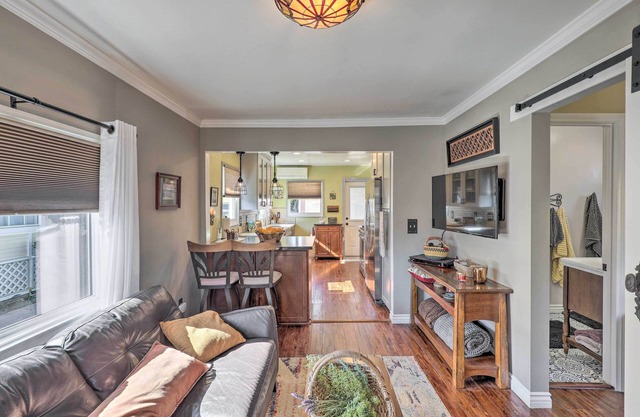 Charming Craftsman Bungalow with Garden & Hot Tub!