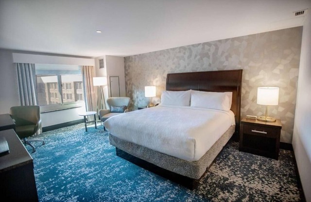 Charming Downtown Bethesda Unit Near Metro, NIH, Pet Friendly