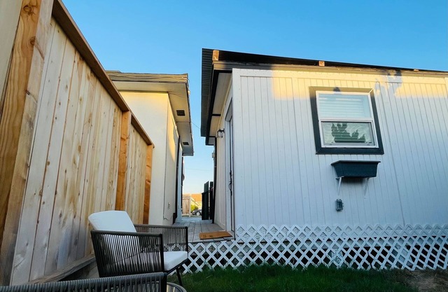 Charming Downtown Hideaway 1bd/1ba w/AC & WiFi in sunny San Diego!