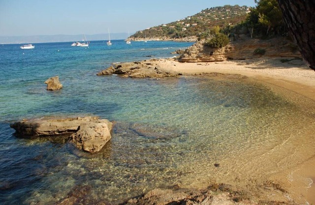 Charming duplex 300 m from the port of Hyeres