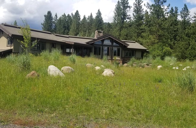 Charming & Elegant Mountain Home