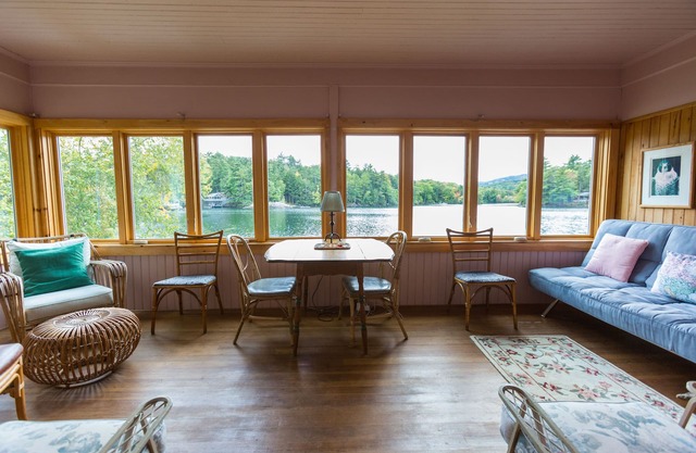 Charming Family Cottage Just Feet From Lake Megunticook, Private Lake Access