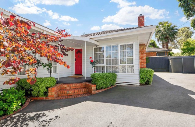 Charming Family Retreat in Ringwood