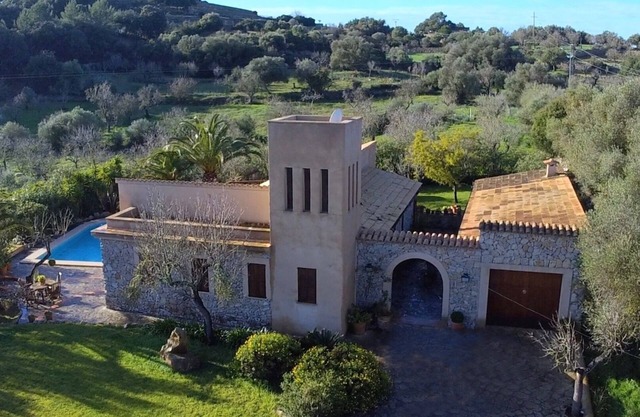 Charming finca - 800m to Artà with views of San Salvador, pool, air conditioning