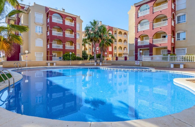 Charming flat in Puerto Marina, near the beach!
